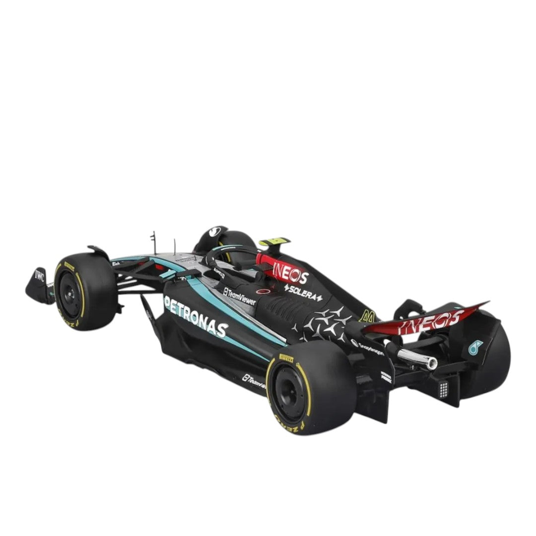 Auto a Escala Burago 1:24 Mercedes AMG F1 <BR> W15 Lewis Hamilton